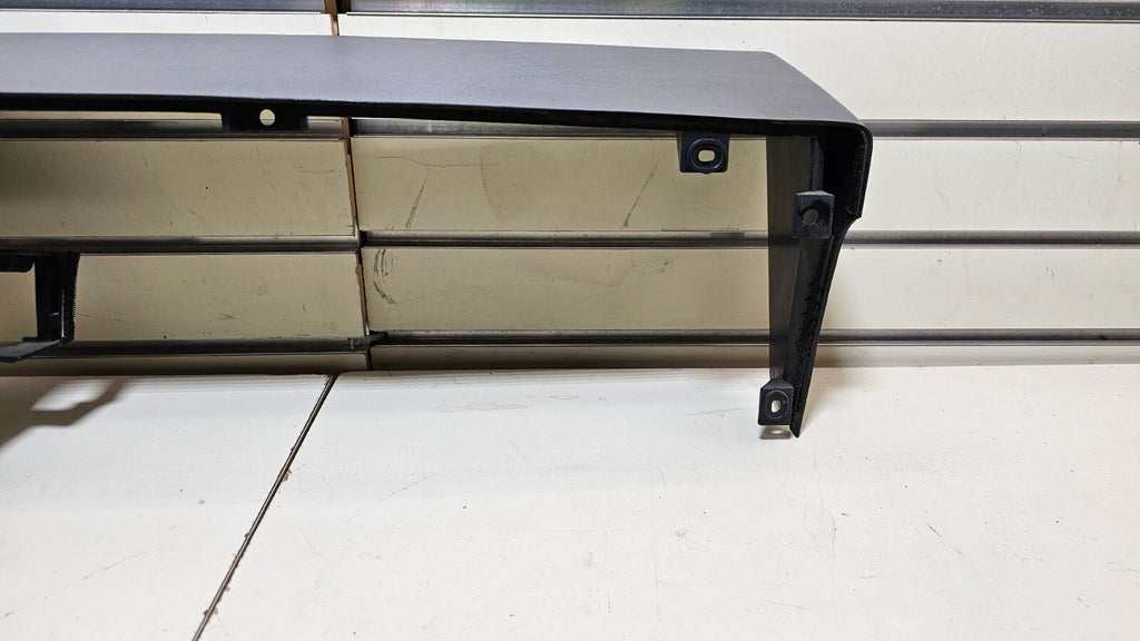 88-94 CHEVY GMC C/K SUBURBAN BLAZER Instrument Cluster Gauge Dash Bezel Gray C2