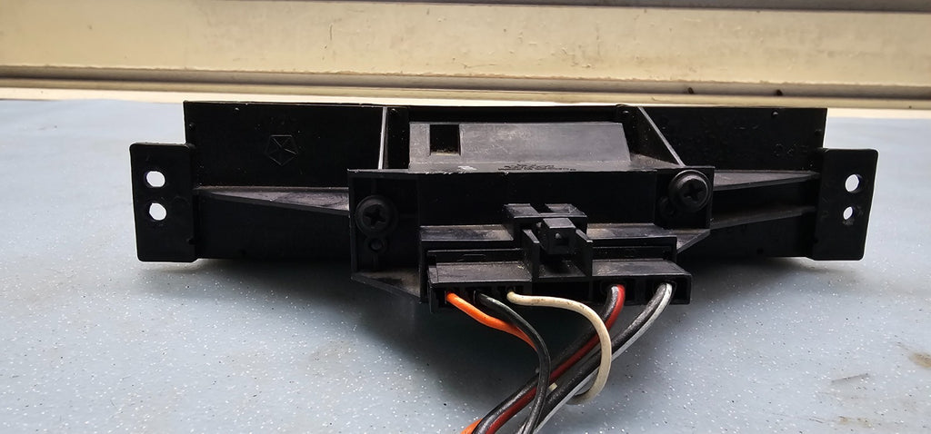 🔥89-91 Town & Country Rear Defroster On-Off Switch Bezel P-body Shadow Sundance
