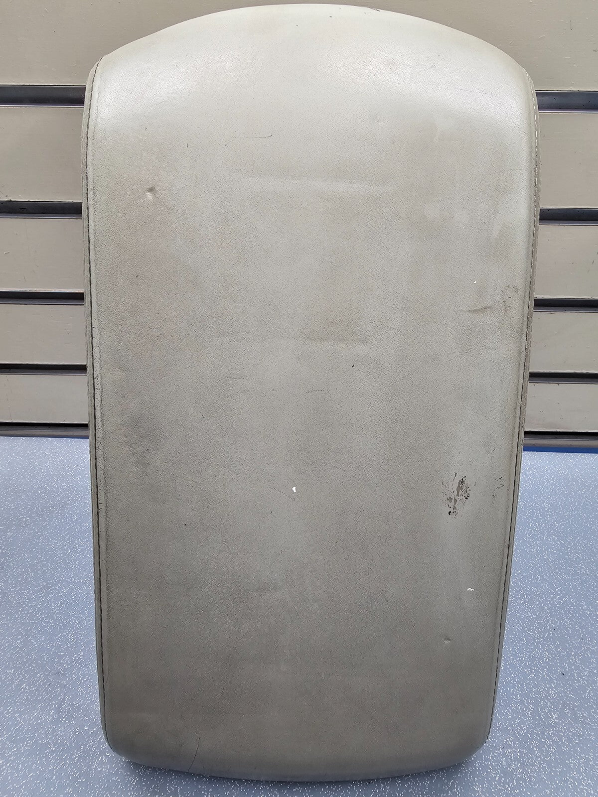04-07 Infiniti QX56 Center Console Lid Box Armrest Cover Leather Top Pad LT TAN