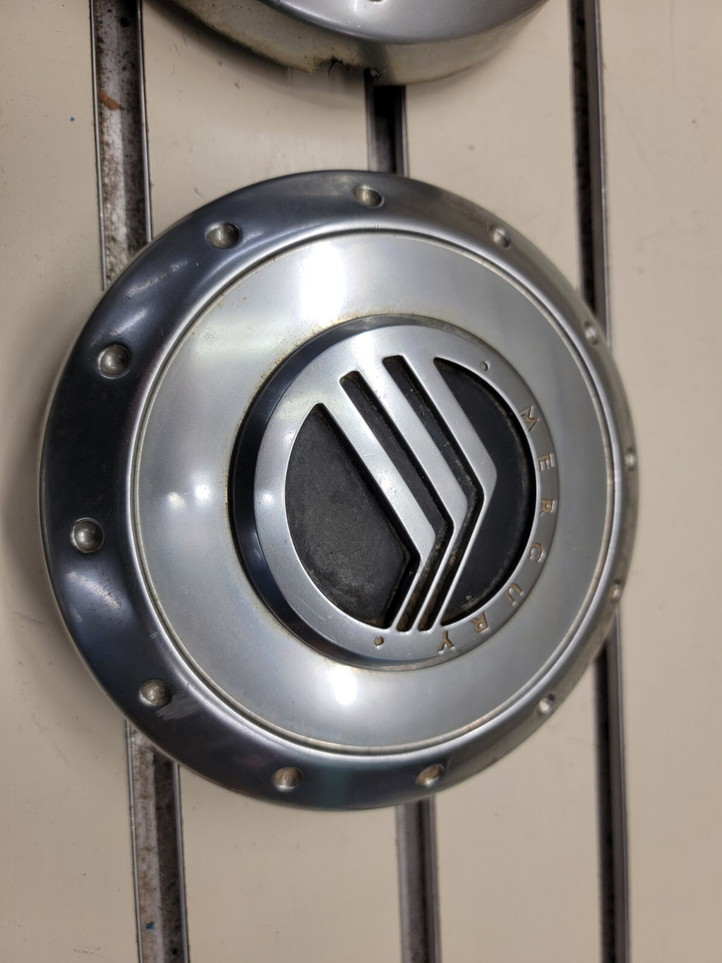 🔥2002-2007 Mercury Mountaineer MONTEREY wheel Center Cap Hub Cover