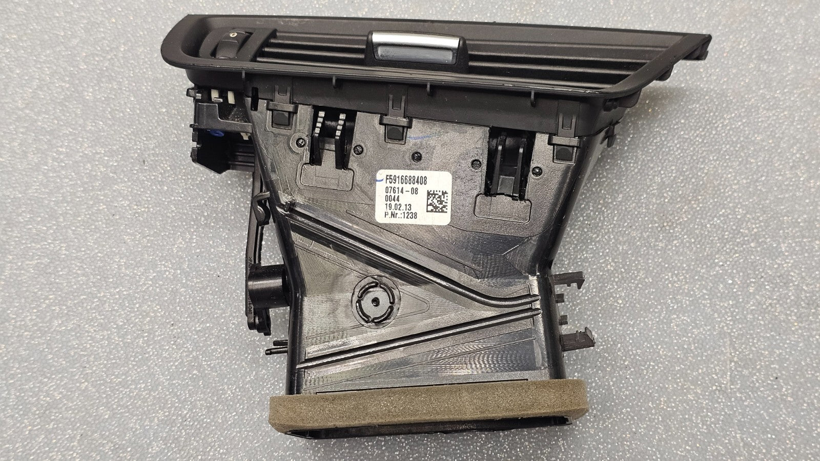 🔥11-16 BMW 528i 535i 550i Dash Right Passenger Air Vent A/C Heater Panel Black