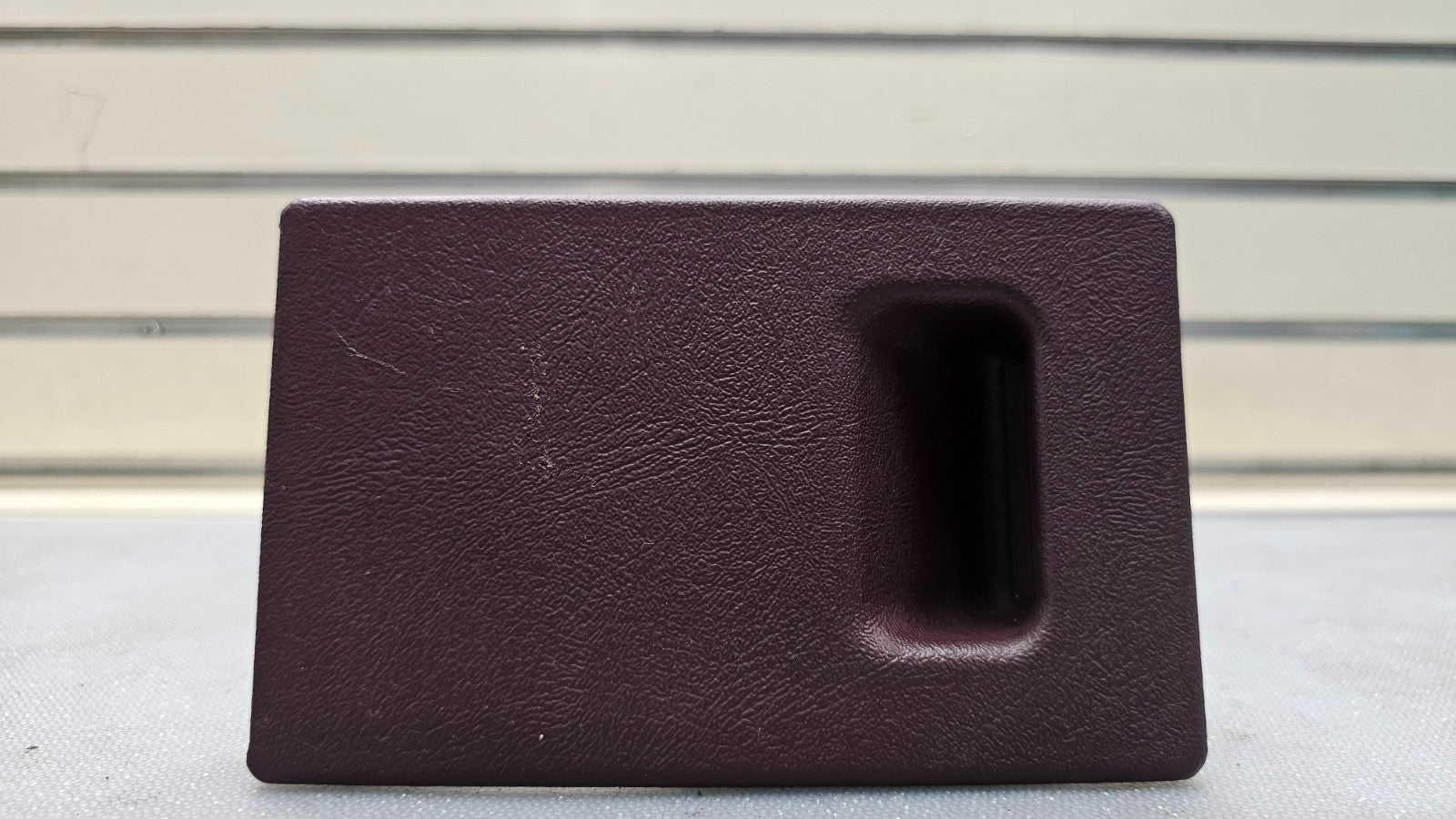 🔥95-99 CHEVY GMC SILVERADO YUKON TAHOE C/K Lighter Port Ashtray Assembly RED