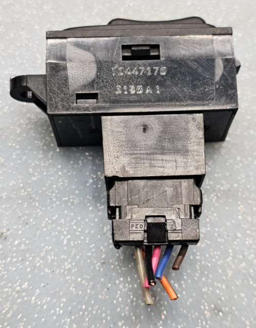🔥98-02 Oldsmobile Intrigue Heated Heat Seat Switch Control HI LO ON OFF OEM