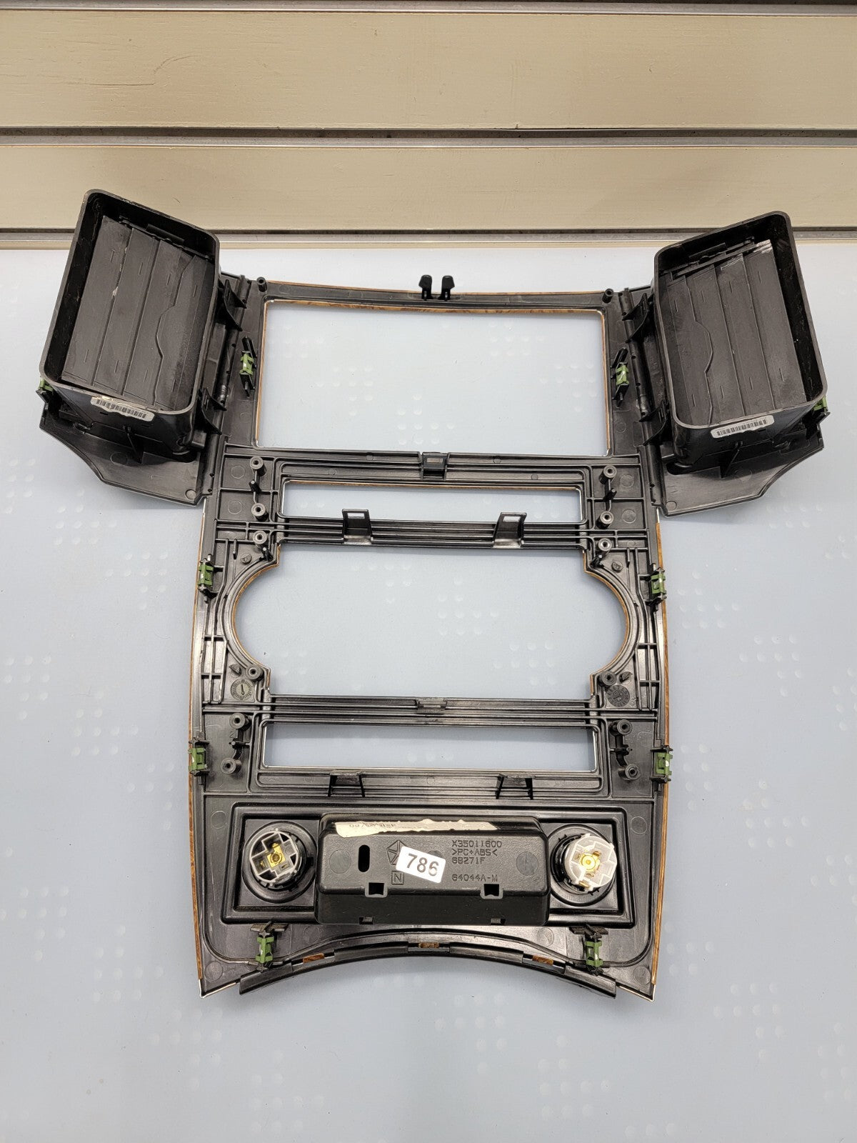 🔥2008-2010 Jeep Grand Cherokee Radio Bezel Center Dash Trim Temperature Control