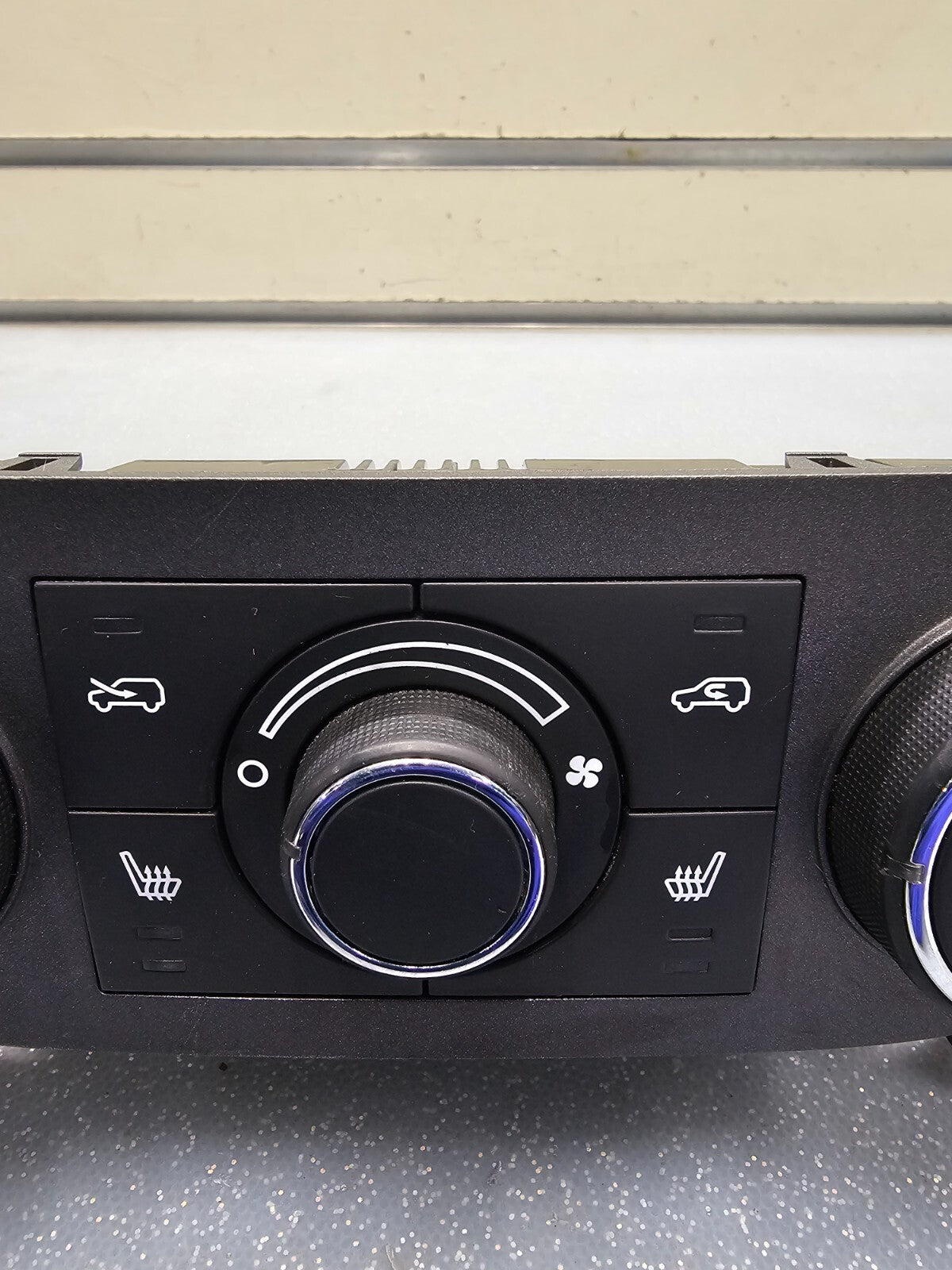 🔥06-11 Chevrolet HHR Dash AC Heater Temperature Climate Control Air Conditioner