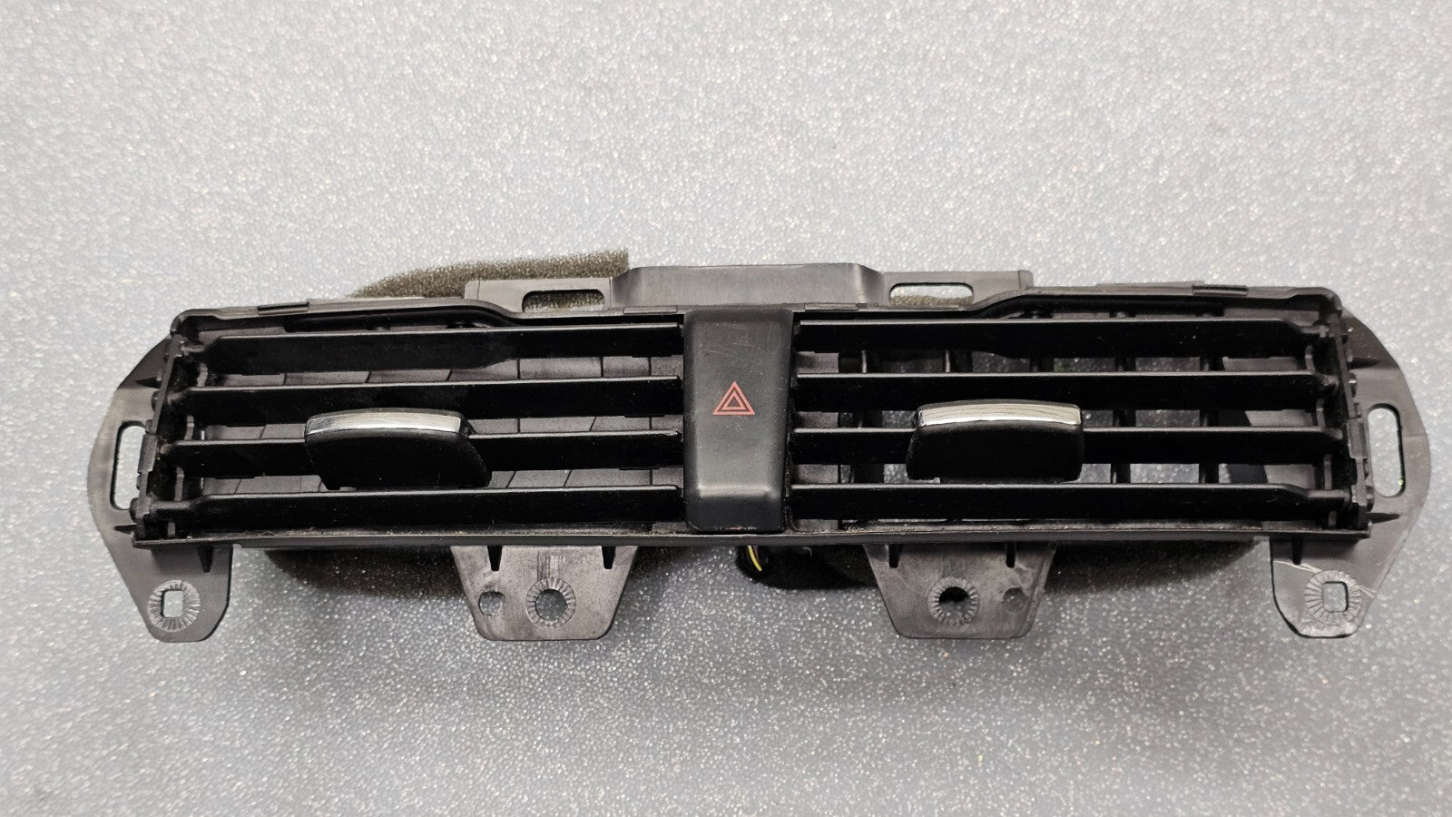 🔥13-20 FORD FUSION Front Center Dash Air A/C AC Vent Heater Panel Black