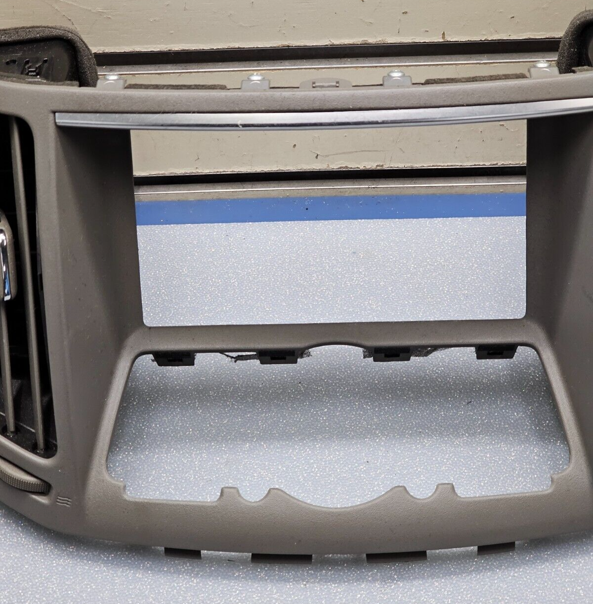 🔥08-13 Infiniti G25 G35 G37 Dash Radio Stereo Bezel Trim Instrument Panel TAN