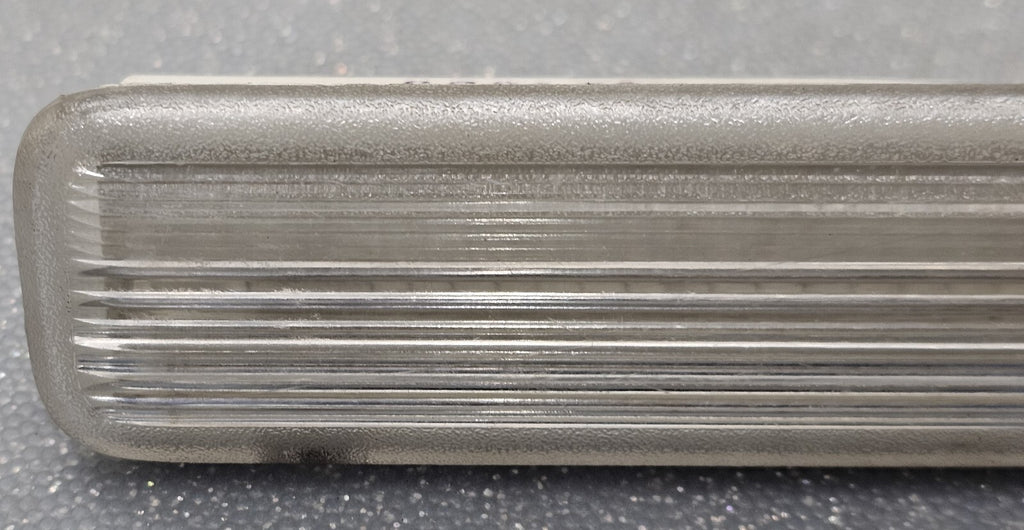 🔥95-06 SILVERADO SIERRA TAHOE C/K Door Panel Courtesy Light Front Or Rear SET 2