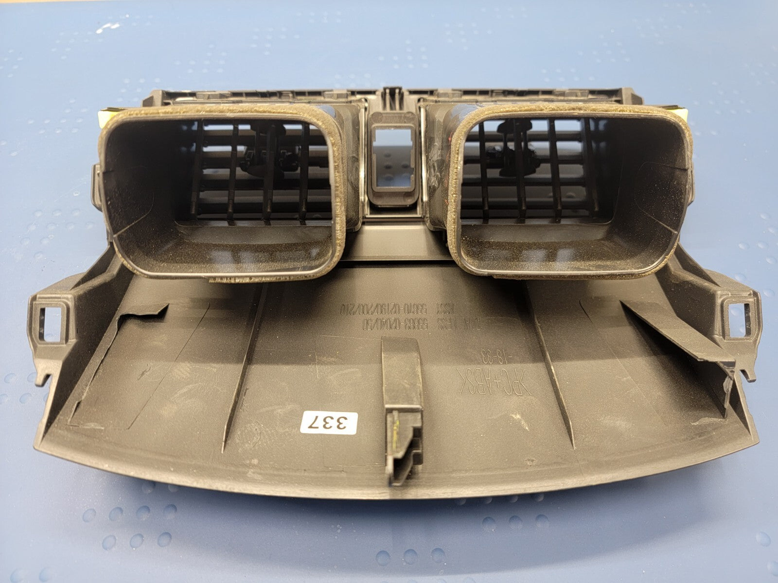 🔥09-11 Toyota COROLLA Center Dash BEZEL A/C Heater Air Vent Trim GRAY