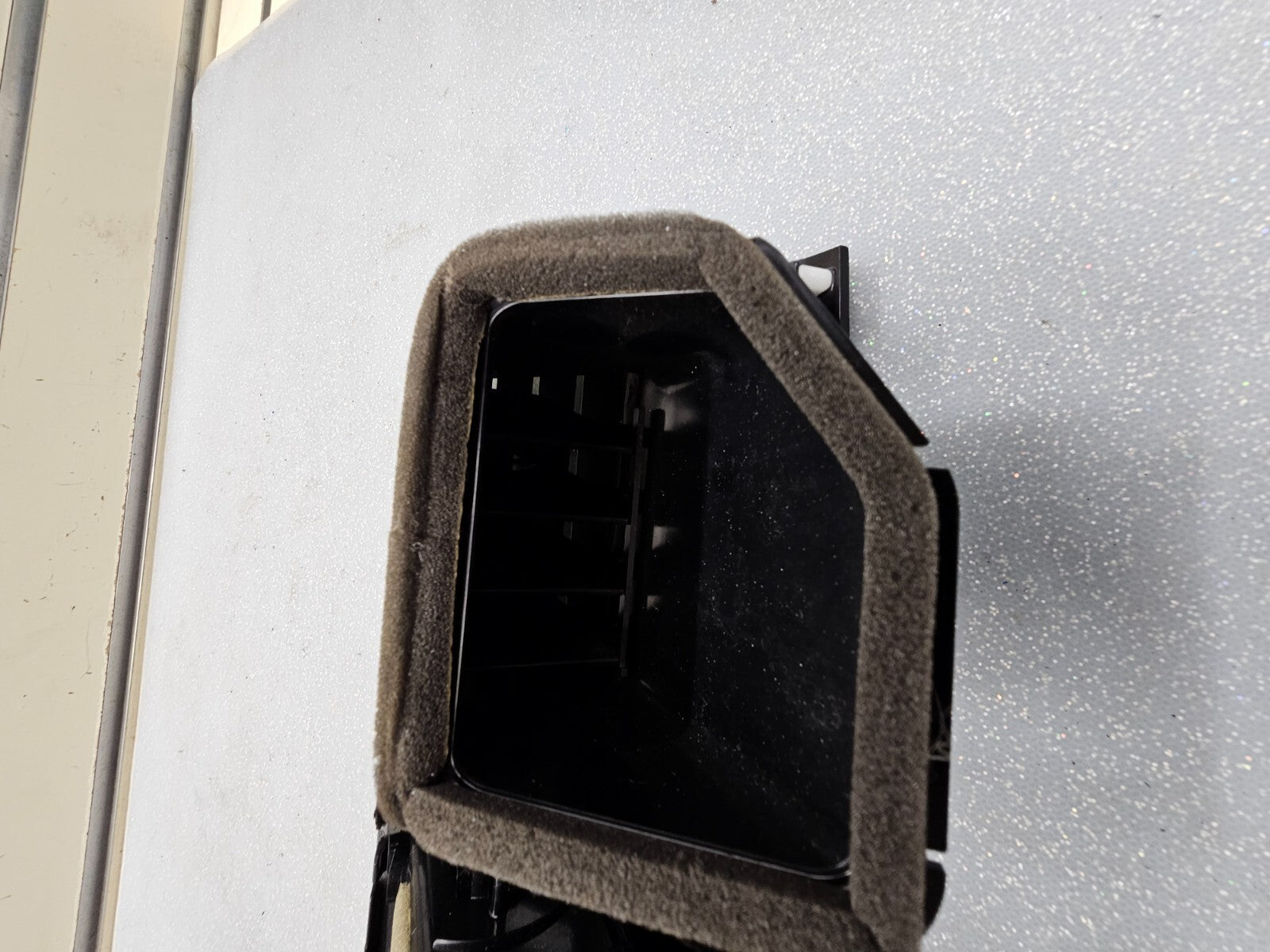 10-13 MAZDA 3 CENTER DASH AIR VENT BEZEL A/C HEATER TEMPERATURE TRIM PANEL BLACK