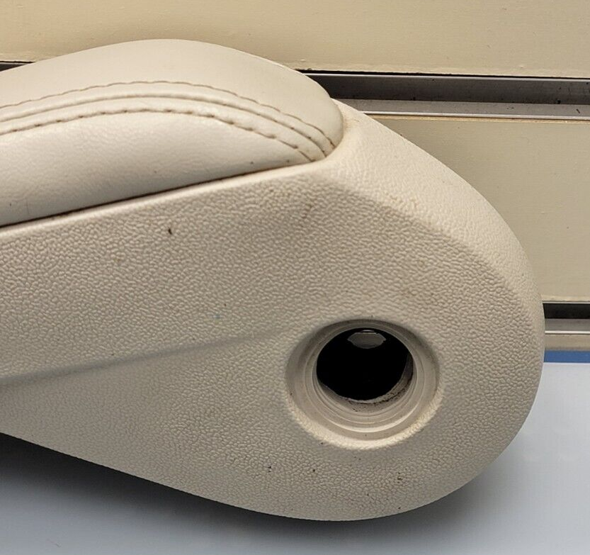 🔥11-20 CARAVAN TOWN & COUNTRY RIGHT PASSENGER SIDE FRONT SEAT ARMREST LIGHT TAN