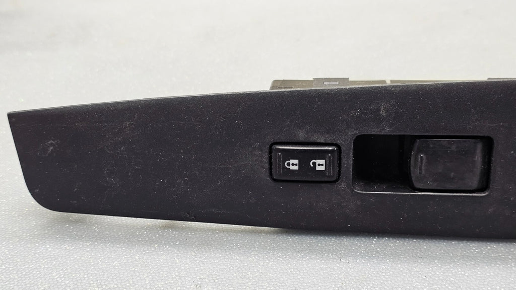 07-10 Nissan Sentra Window Control Door Lock Switch Front Right Passenger Black