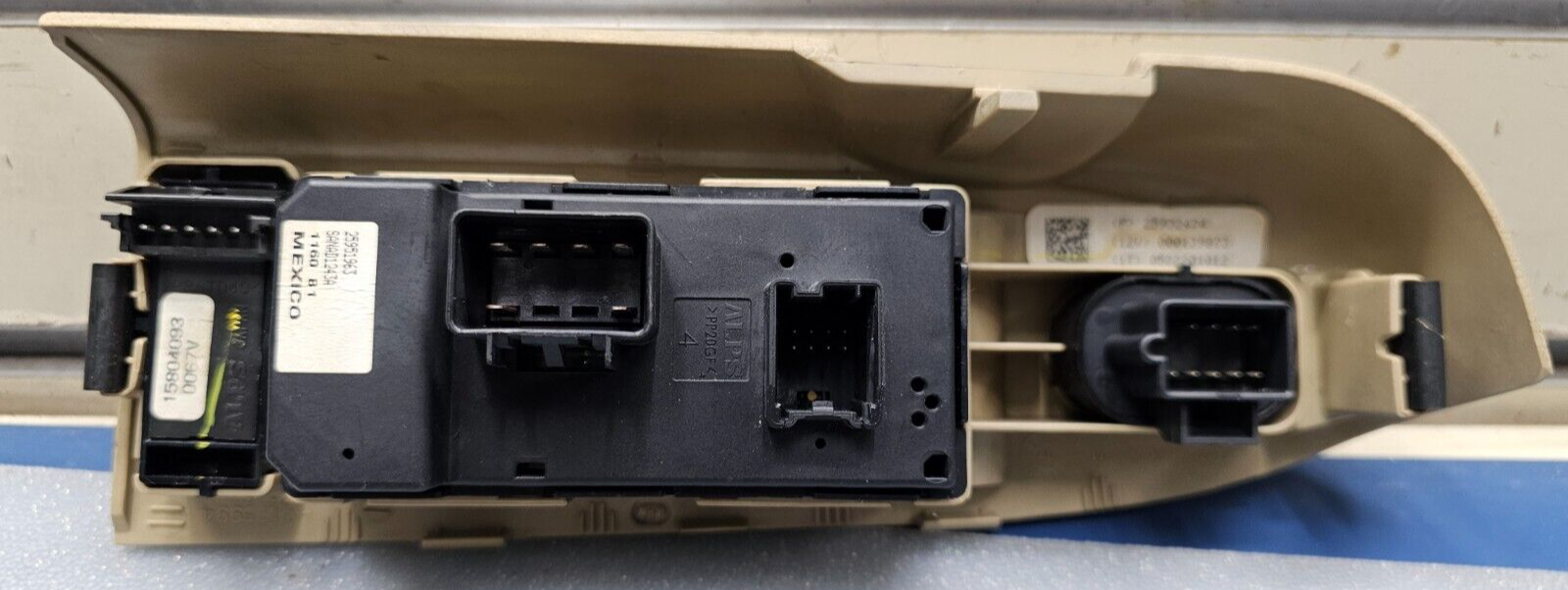 🔥07-10 SILVERADO SIERRA MASTER LEFT DRIVER POWER WINDOW SWITCH TAN/GRAY WS47