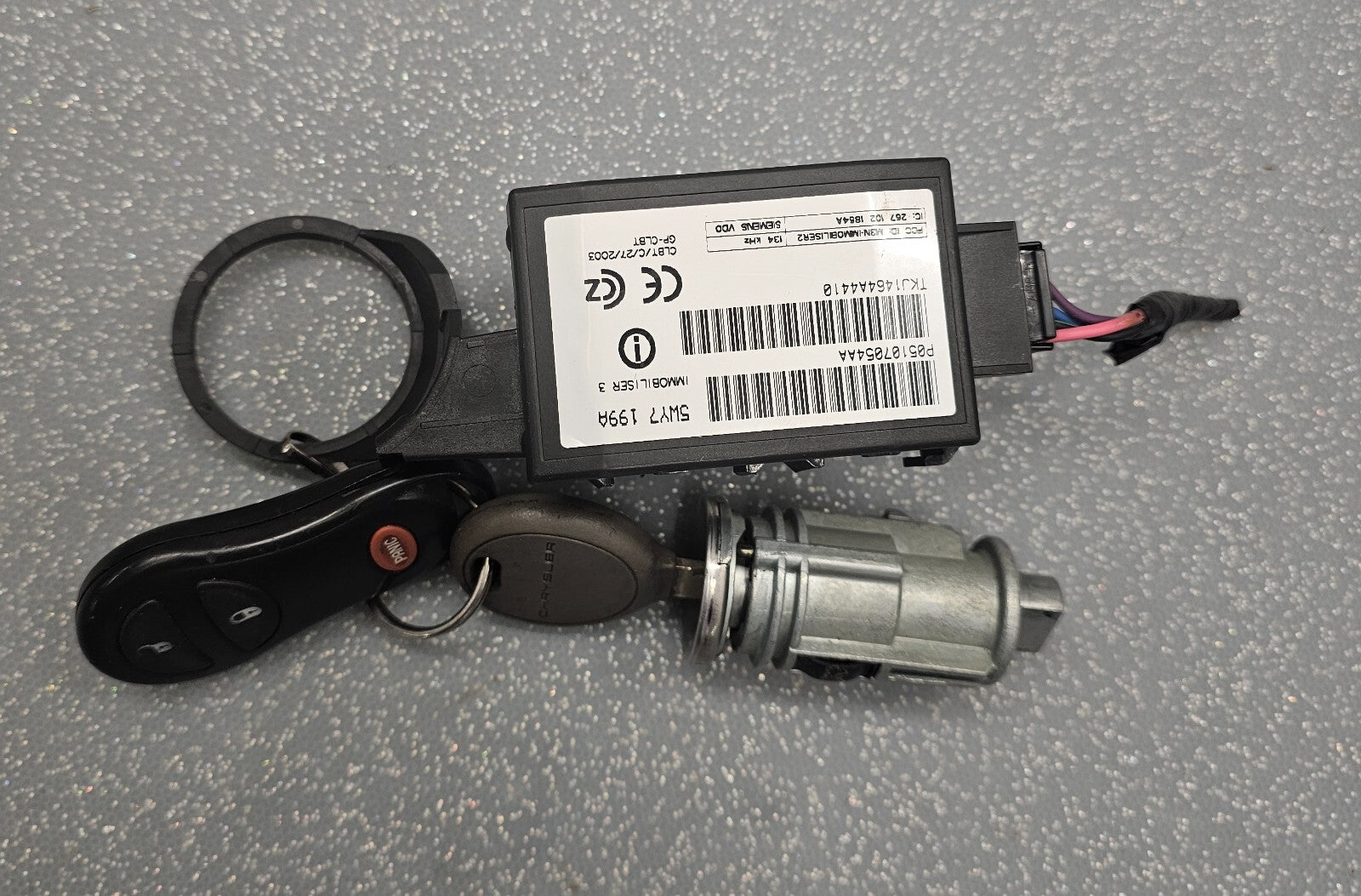 🔥2003-2005 CHRYSLER PT Cruiser /Sebring Ignition Switch Immobilizer Transceiver