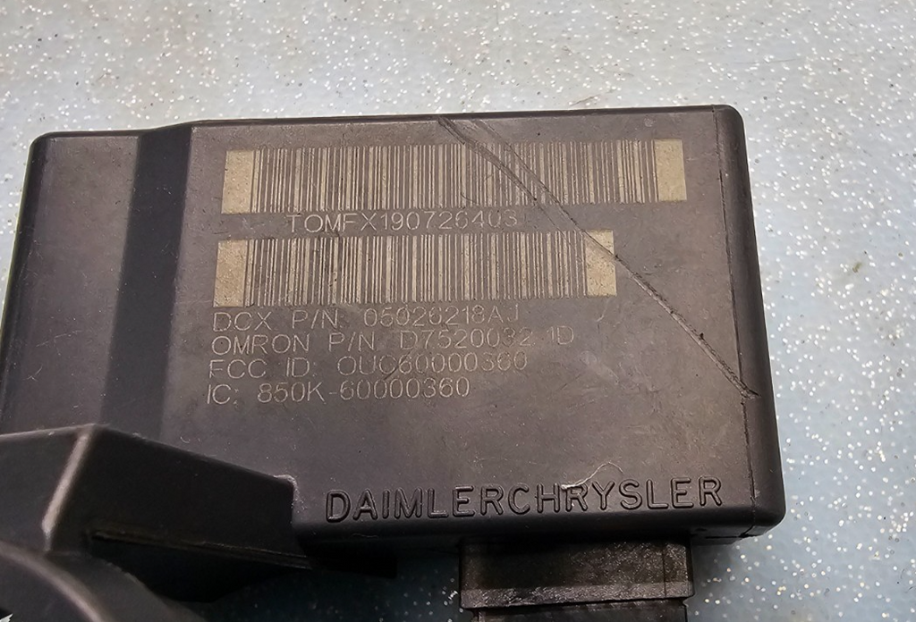 07-17 Jeep Compass Patriot CALIBER IGNITION MODULE SKIM TRANSCEIVER IMMOBILIZER