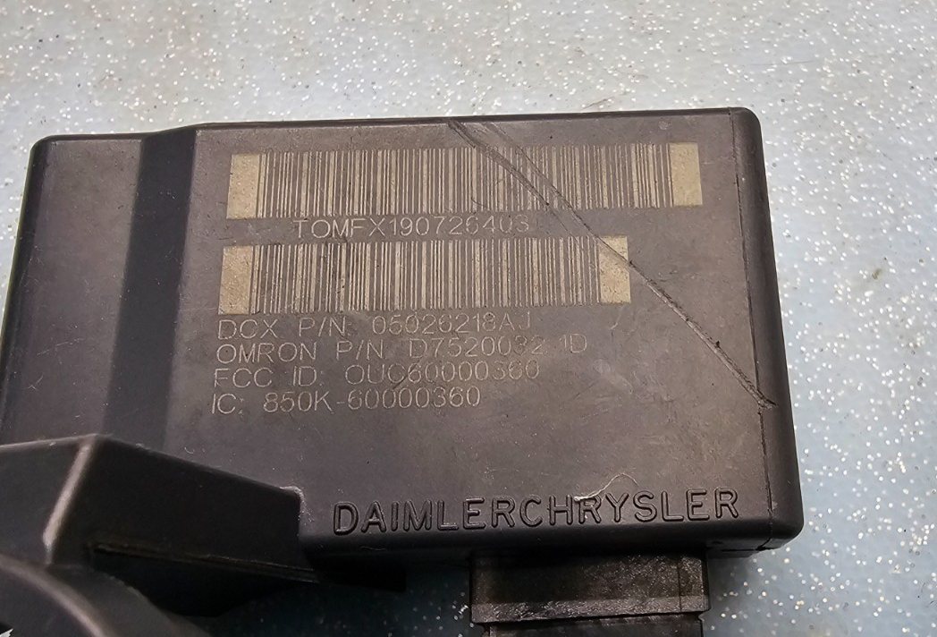 07-17 Jeep Compass Patriot CALIBER IGNITION MODULE SKIM TRANSCEIVER IMMOBILIZER
