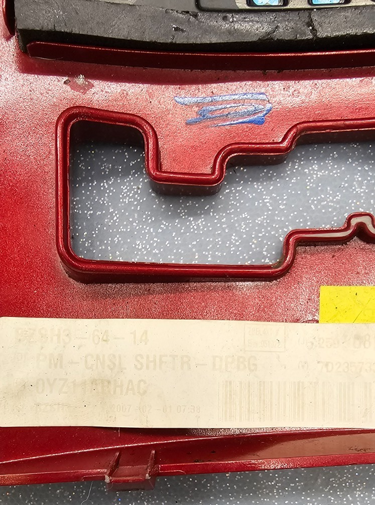 🔥07-09 DODGE CALIBER GEAR TRANSMISSION SHIFTER SHIFT BEZEL TRIM RED