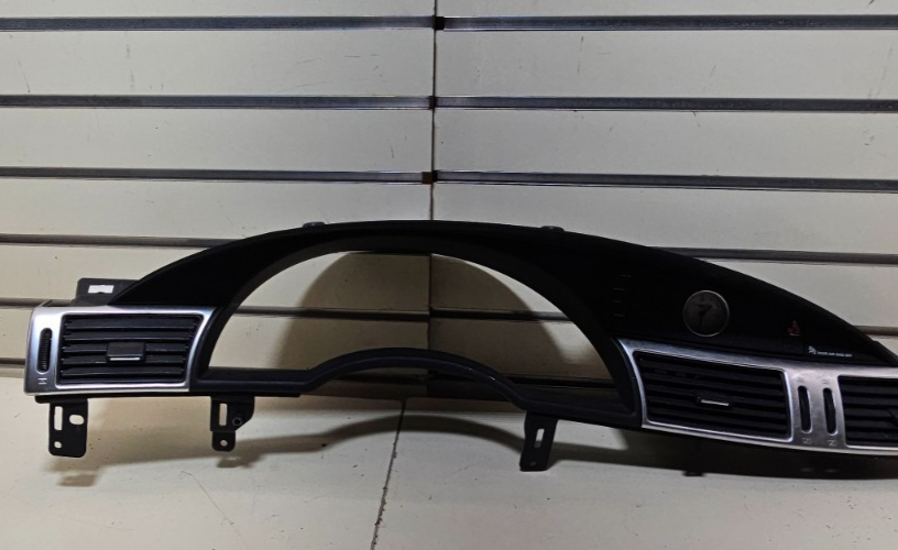 🔥04-07 Chrysler Pacifica Dash Instrument Cluster Speedometer Bezel Panel Black