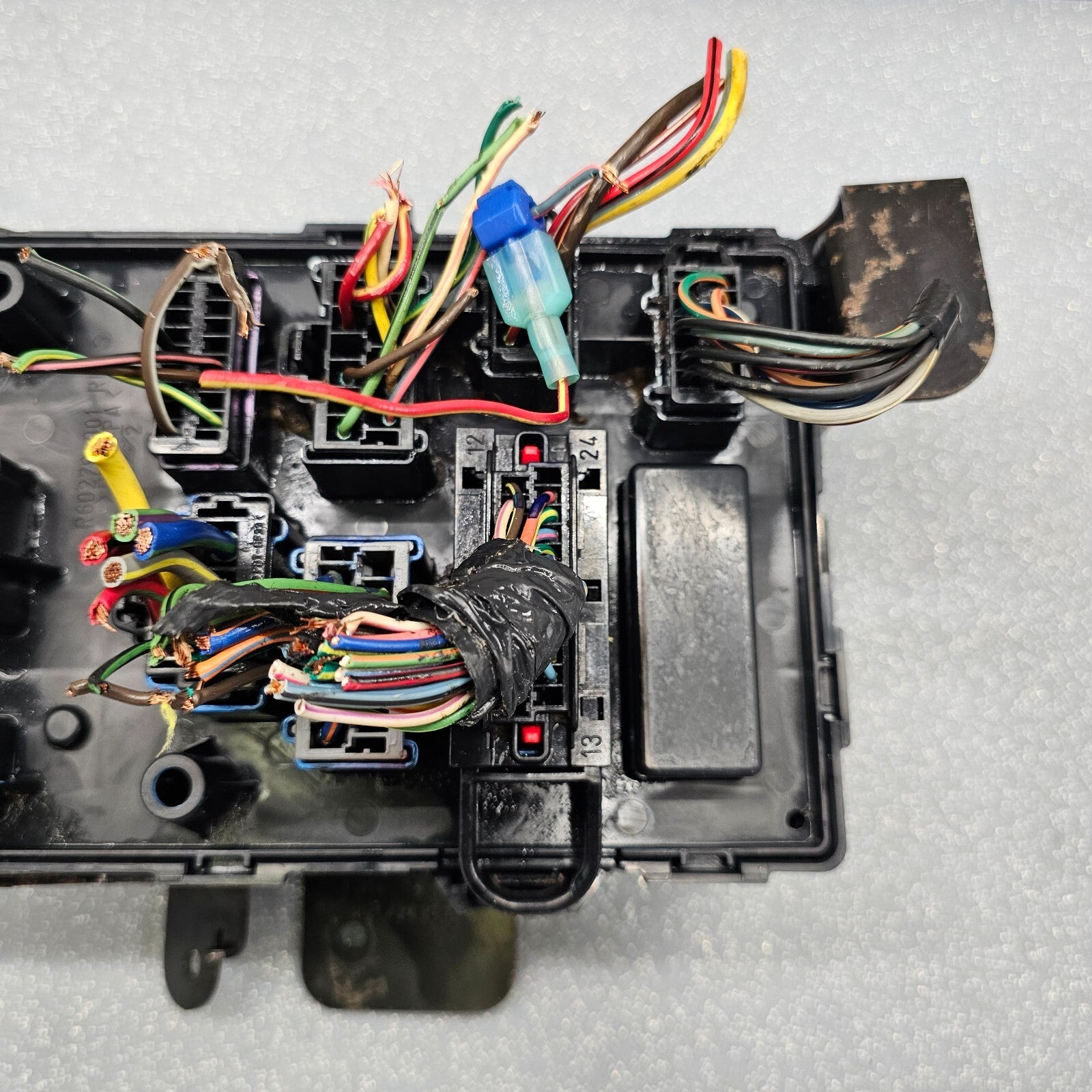 🔥2003-2004 Ford F250 F350 Excursion Interior Fuse Block Relay Box