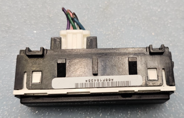 🔥05-24 GMC Acadia OEM passenger safety indicator switch Black OEM