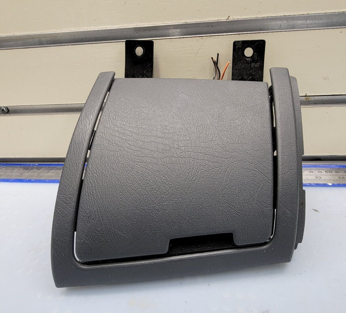🔥98-04 Chevy Blazer S10 GMC Jimmy Sonoma BRAVADA Center Dash Ashtray Assembly