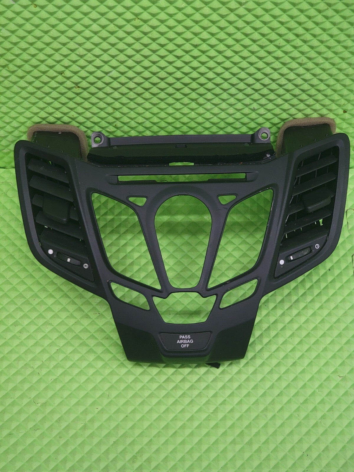 13-16 FORD FIESTA MK6 Sport Radio CD Player Switches Panel C1BT-18K811-PA BLACK