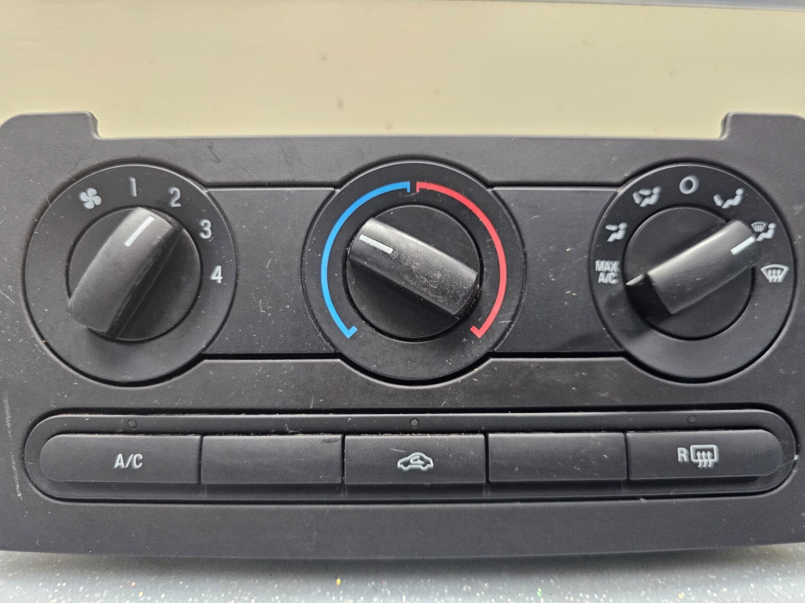 06-09 Ford Fusion Dash AC Heater Temperature Climate Control Air Conditioner OEM
