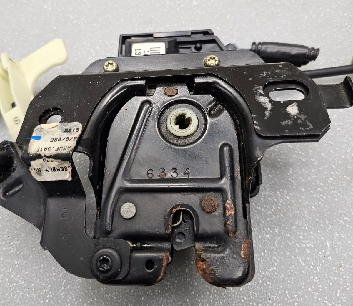 🔥1997-2004 Chevy Malibu Rear Trunk Latch Actuator Release Deck Lid ASSEMBLY OEM
