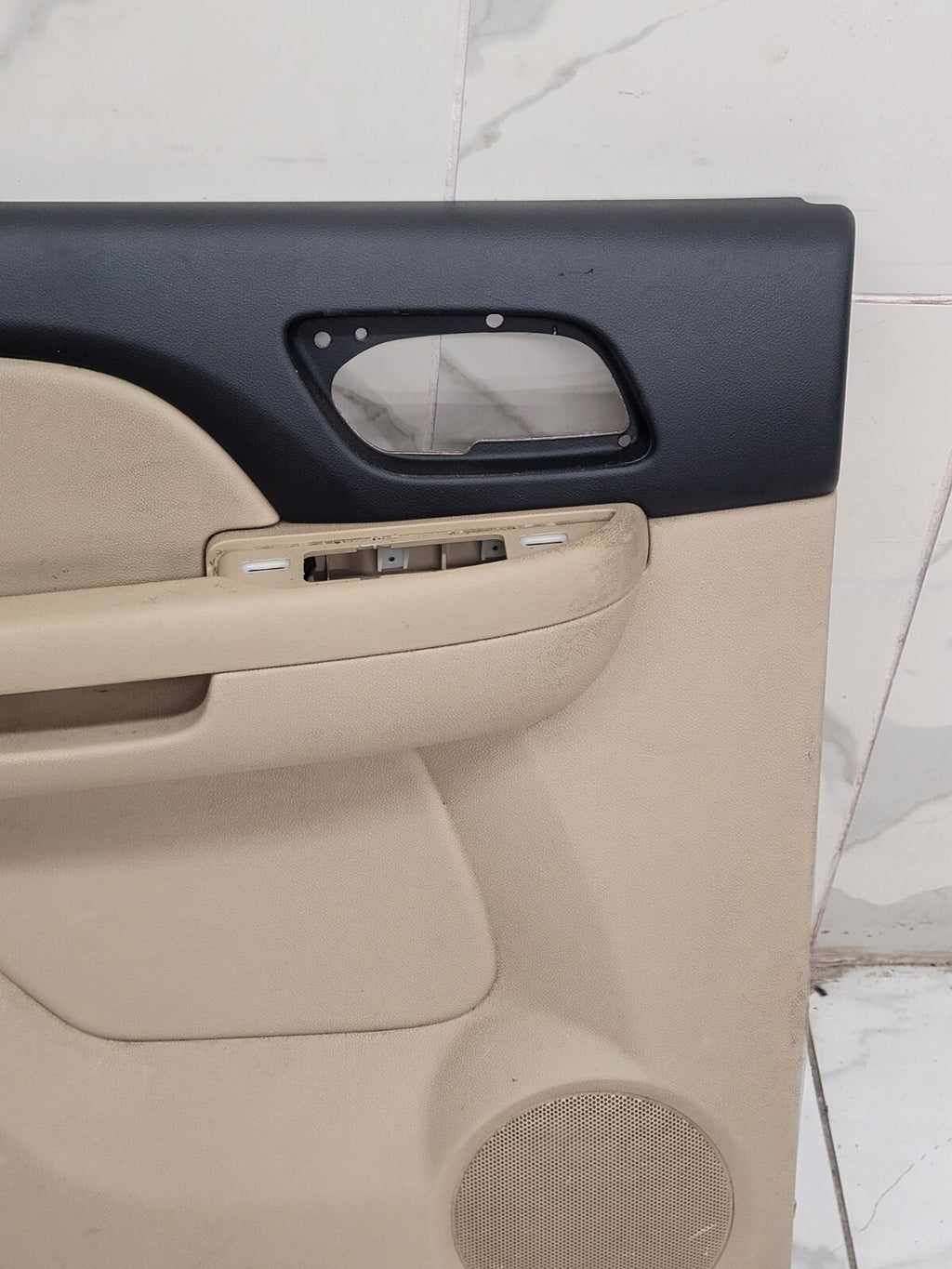 🔥2007-2014 Escalade SWB front  left Rear Interior Door Trim Panel Tan/black