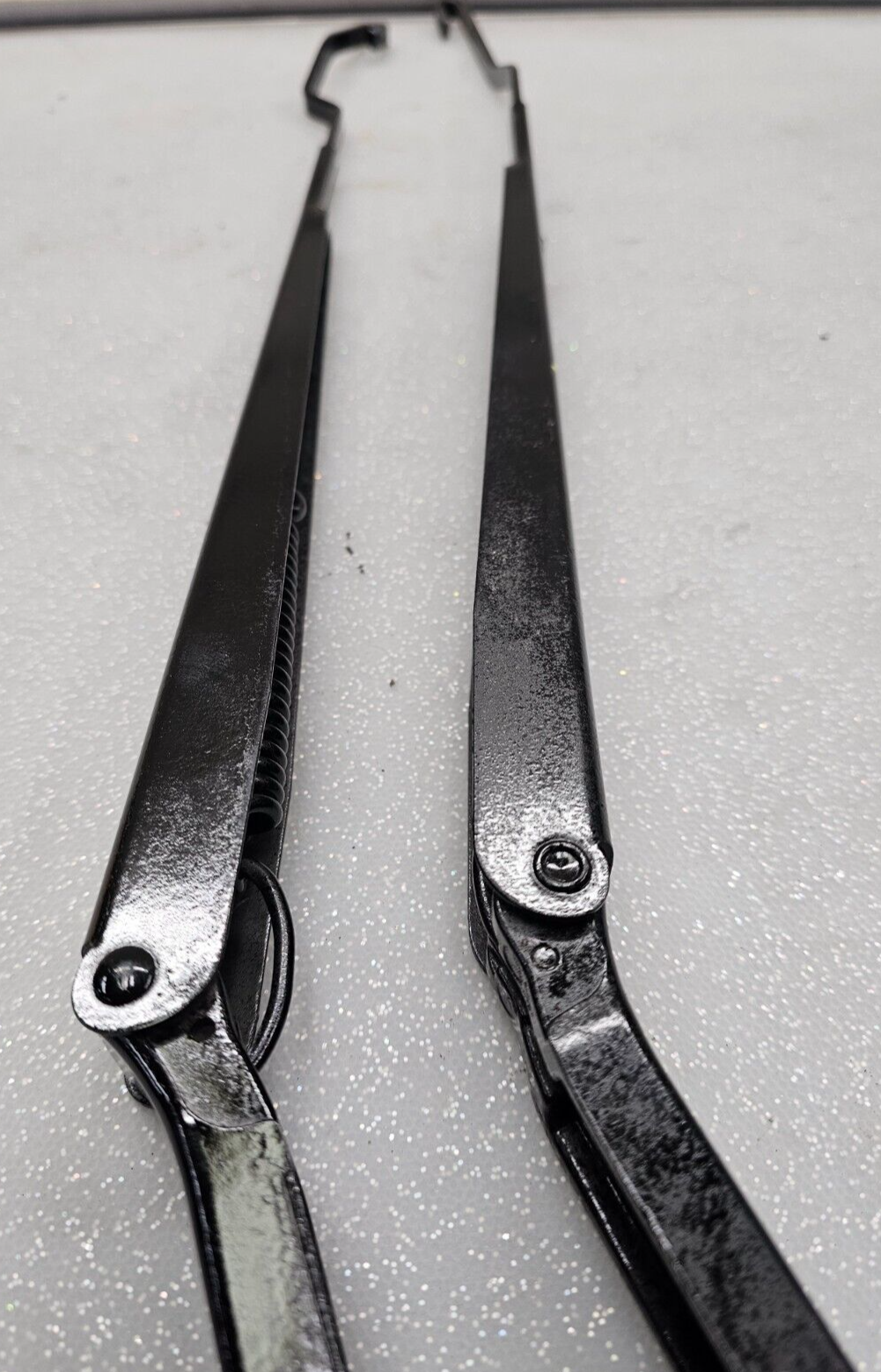 🔥1998-2011 Lincoln Town Car Front Wiper Arms Pair of RH + LH OEM