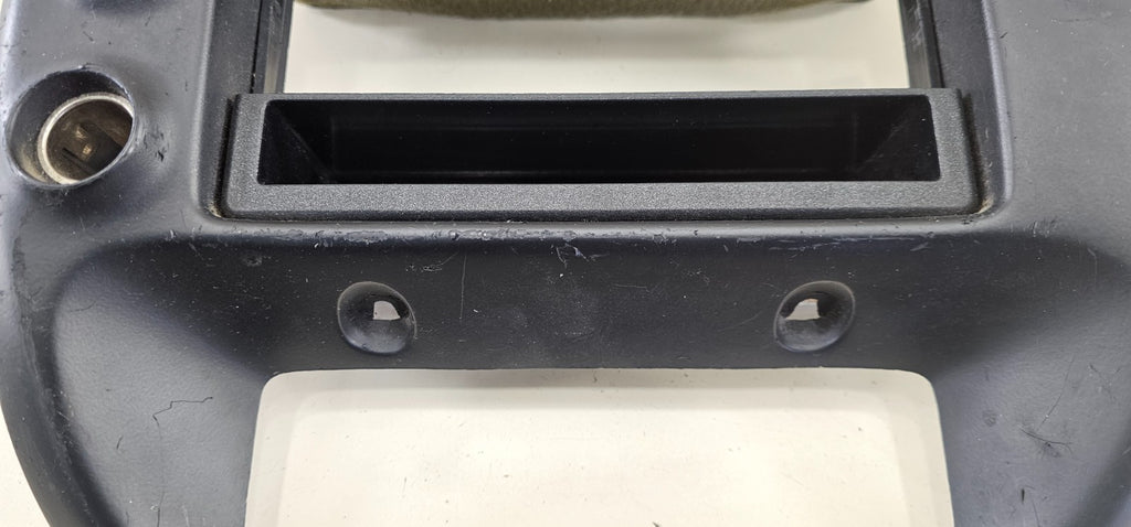 🔥95-10 Ranger EXPLORER Radio Center Dash Bezel🔴2 Lighter Air Vents BLACK B2