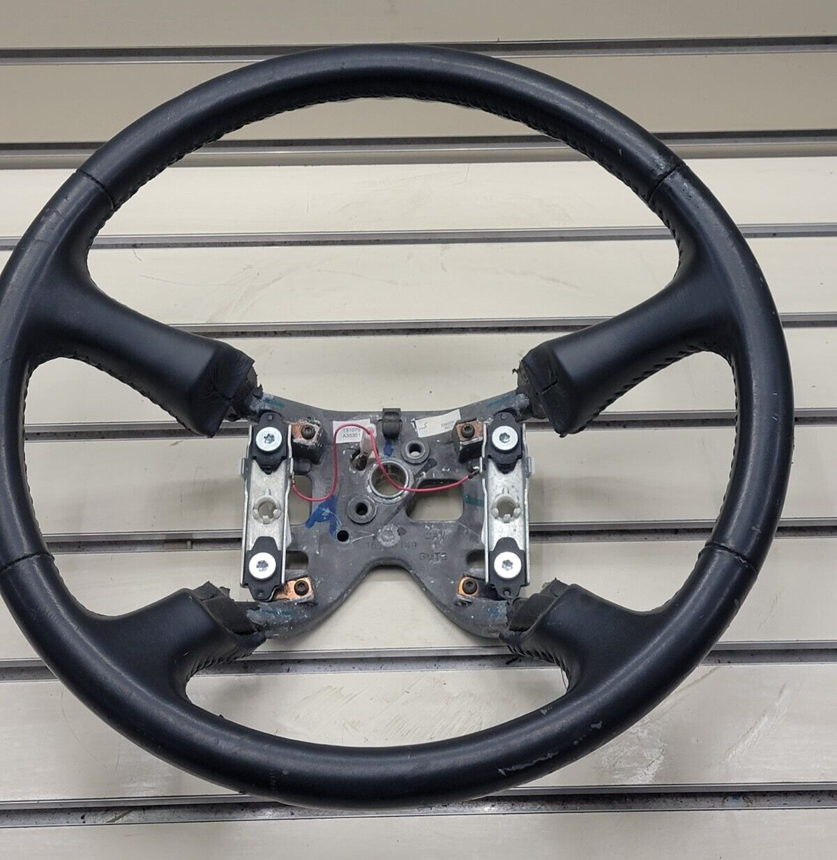 99-02 Chevy Silverado Tahoe Suburban Sonoma Blazer Steering Wheel Leather Black