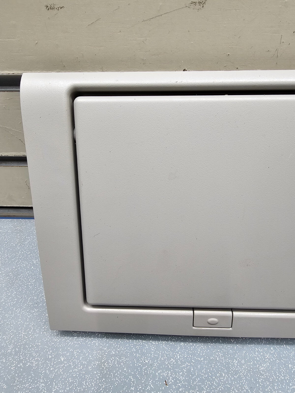 🔥07-17 ENCLAVE ACADIA REAR OVERHEAD ENTERTAINMENT TV SCREEN Transceiver Gray
