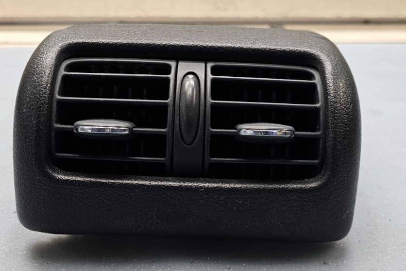 🔥01-07 MERCEDES C230 C240 W203 CENTER CONSOLE REAR AC A/C AIR VENT BEZEL BLACK