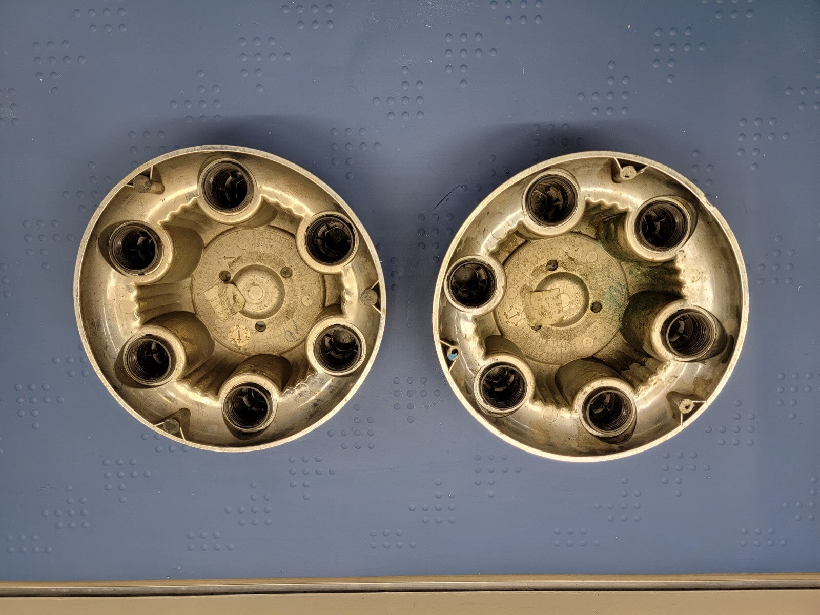🔥99-04 Chevy Silverado Wheel Center Hub Caps Cover 6 Lug