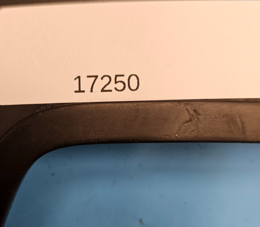 🔥03-07 Cadillac CTS Front Center Gear Shifter Trim Bezel Black OEM