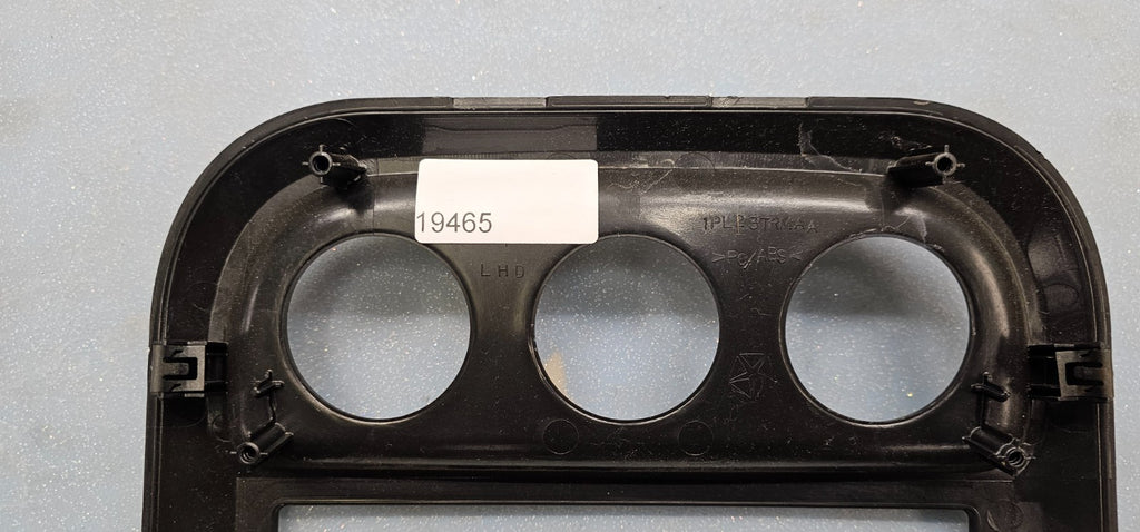 🔥10-16 Jeep Compass Patriot Center Dash Radio Climate Trim Bezel Panel BLACK