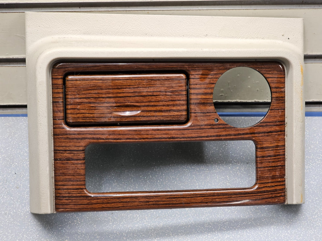 🔥03-06 Escalade Dash AM FM Radio Bezel Trim Instrument Panel Assembly woodgrain