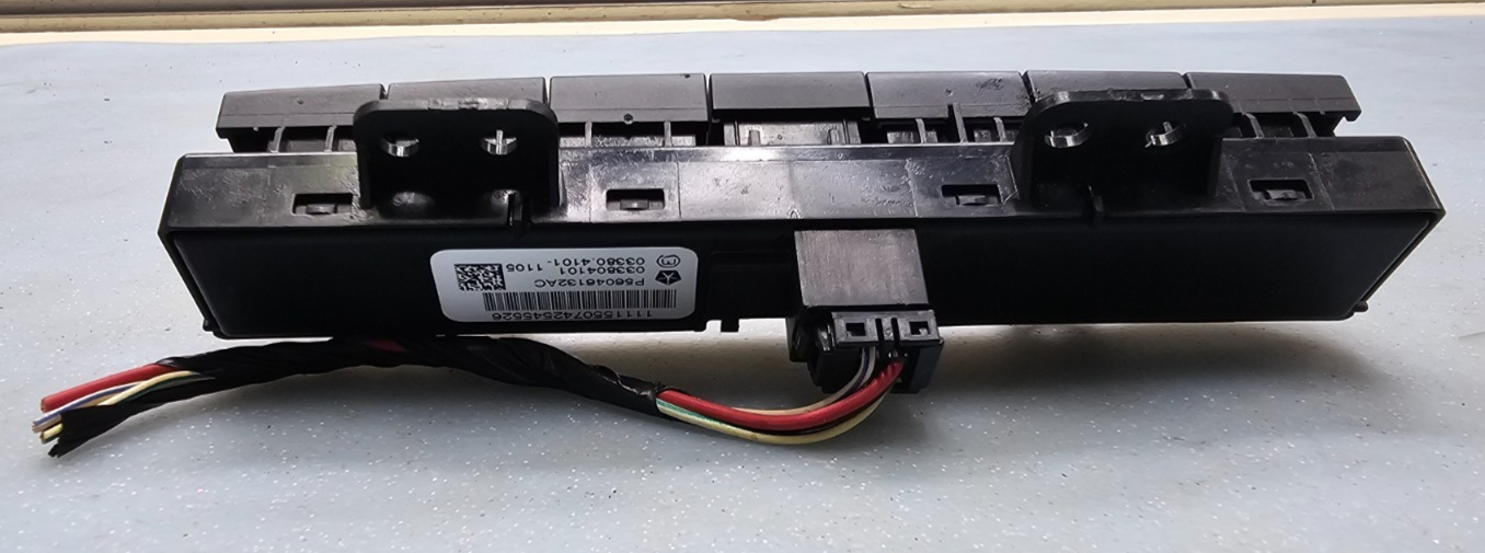 🔥11-12 Jeep Liberty Hazard Traction Control 4 Gang Switch Switch Panel Black