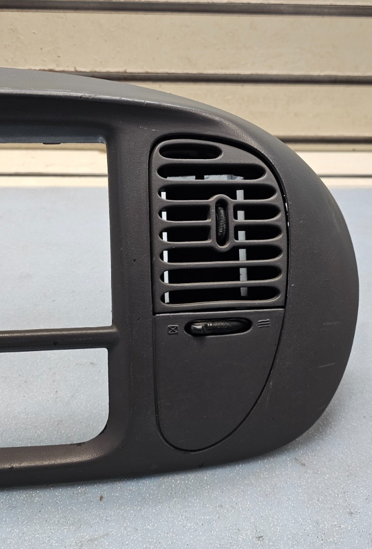🔥97-03 Ford F-150 Dash Radio Stereo Climate BEZEL Trim Panel Line DK TAN B1