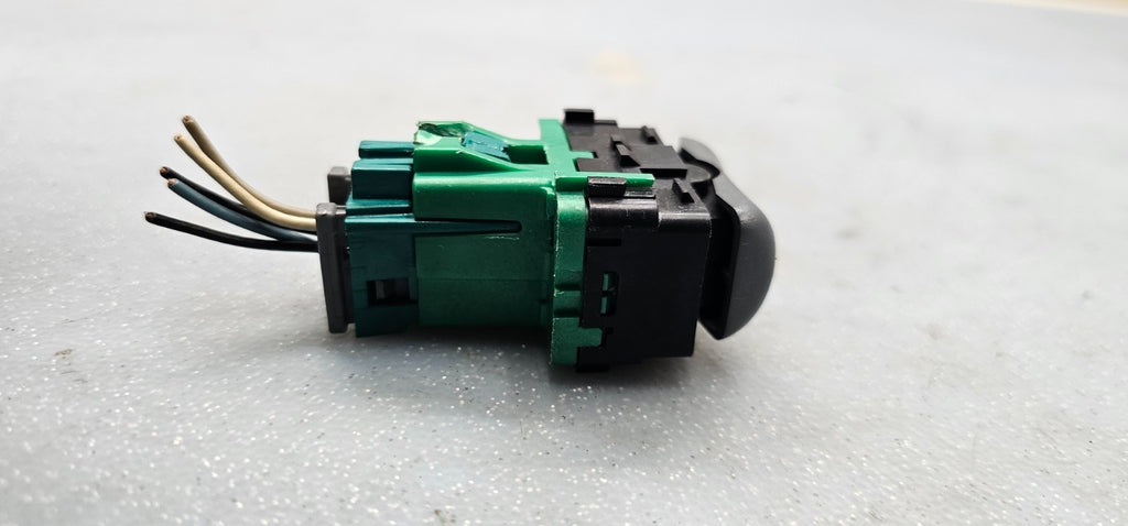 🔥97-05 GRAND PRIX VENTURE FRONT LEFT DRIVER POWER DOOR LOCK SWITCH PUSH BUTTON