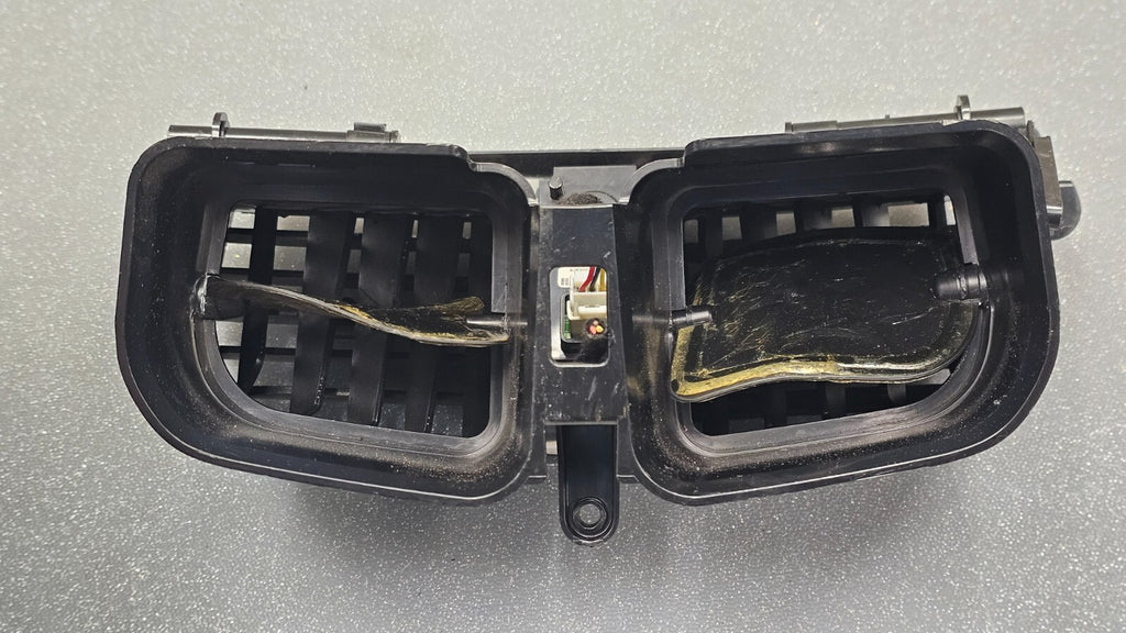 🔥 07-09 Cadillac SRX Front Center Dash Clock Air Vent Heater Conditioning Black