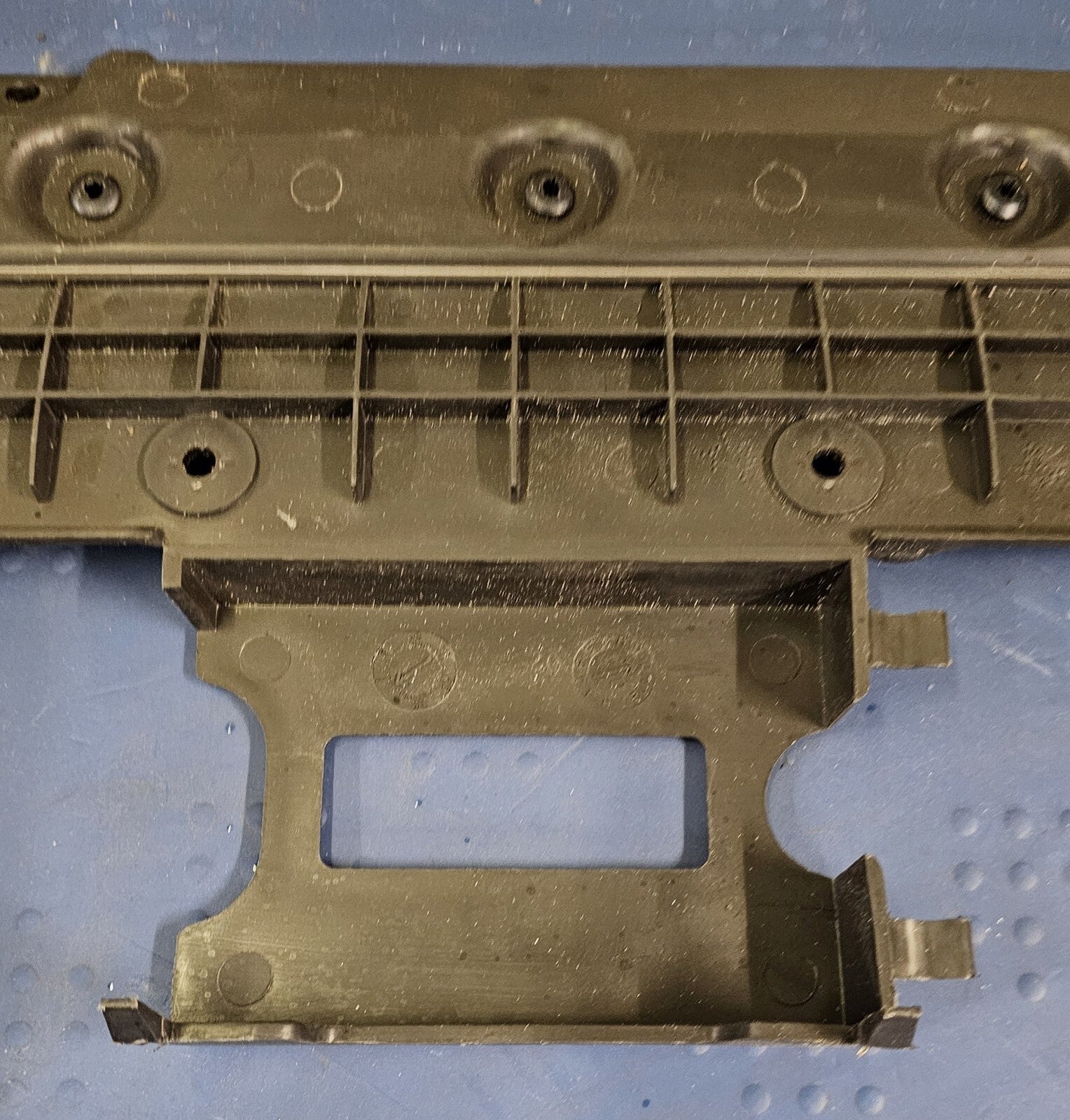 05-09 Montana Uplander Venture Glove Box Storage Compartment Hinge Assembly OEM