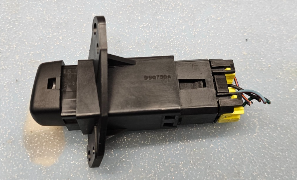 🔥99-02 Ford Expedition Navigator Rear Defroster Control Switch Assembly Black