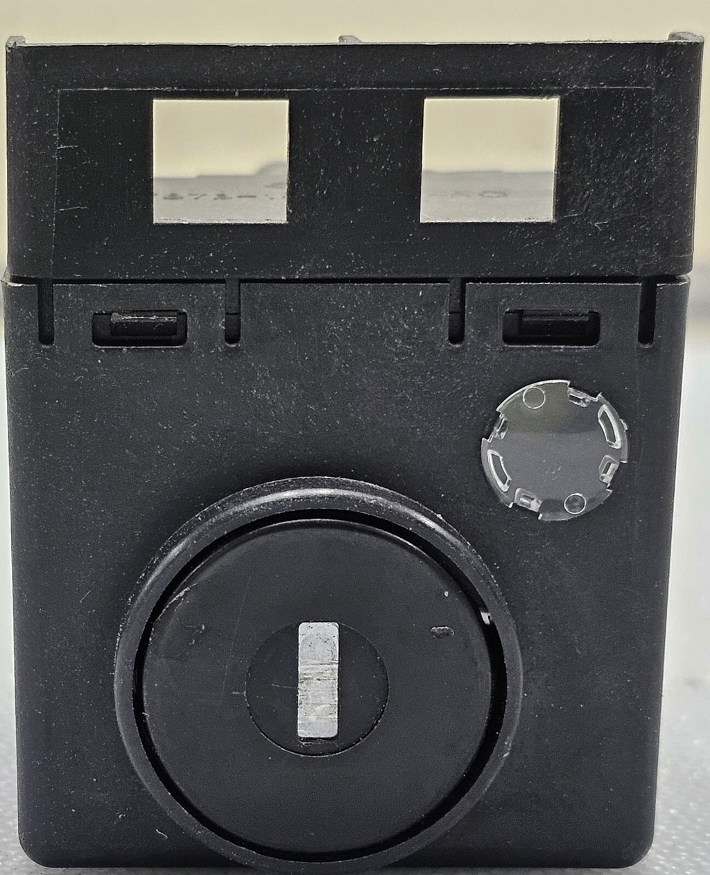 🔥1998-2006 Ford Ranger Dash Right Passenger AR Bag On Off Switch Assembly OEM