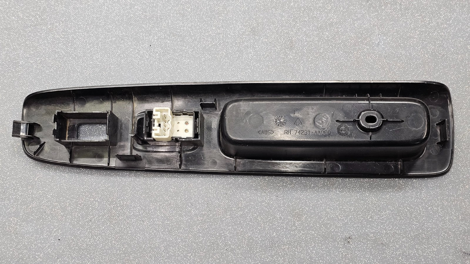 🔥02-06 Camry Scion XB Upper Front Right Passenger Window Door Switch Black