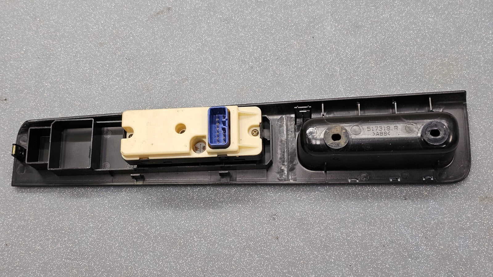 🔥04-12 Colorado Canyon Front Right Passenger Window Control Power Switch Black