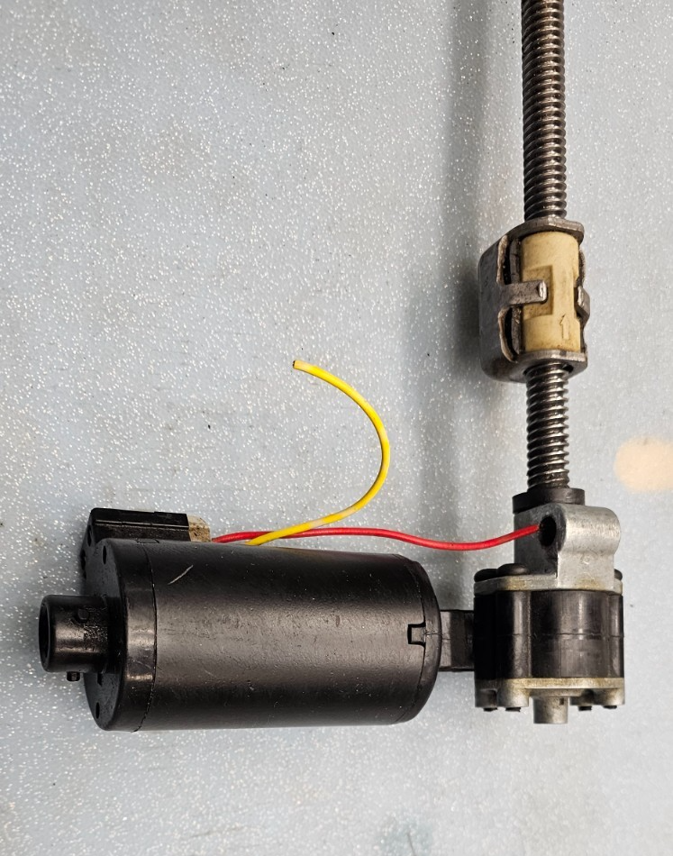 🔥2004-2006 Nissan Altima Seat Forward Back Adjustment Motor Assembly OEM