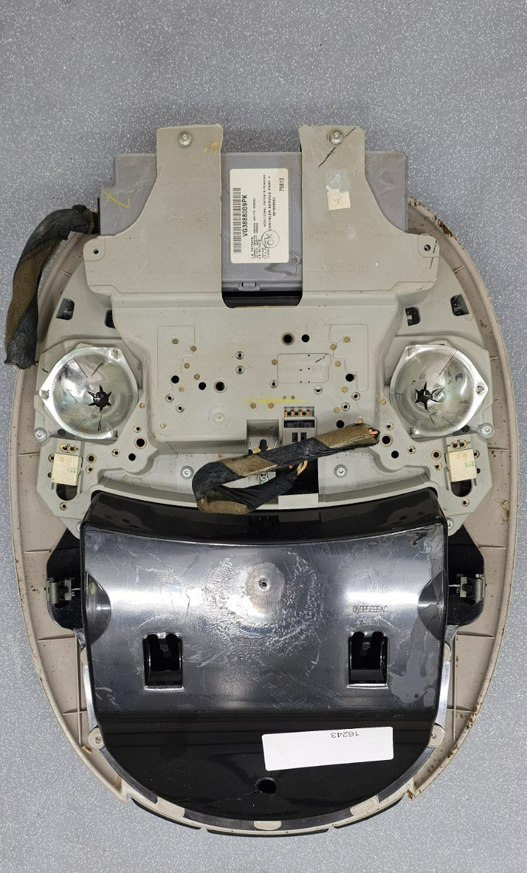 01-03 Dodge  Chrysler Overhead Console Light Storage Dome Lamp Switch