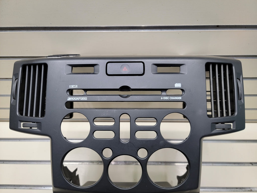 🔥2006-2008 MITSUBISHI ENDEAVOR Dash Trim Central Radio Climate Bezel Black